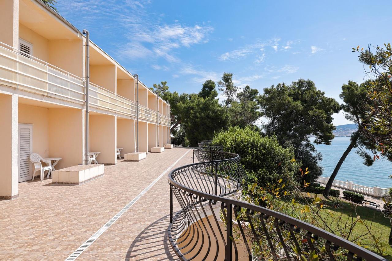 Hotel Val All Inclusive Seget Donji ภายนอก รูปภาพ