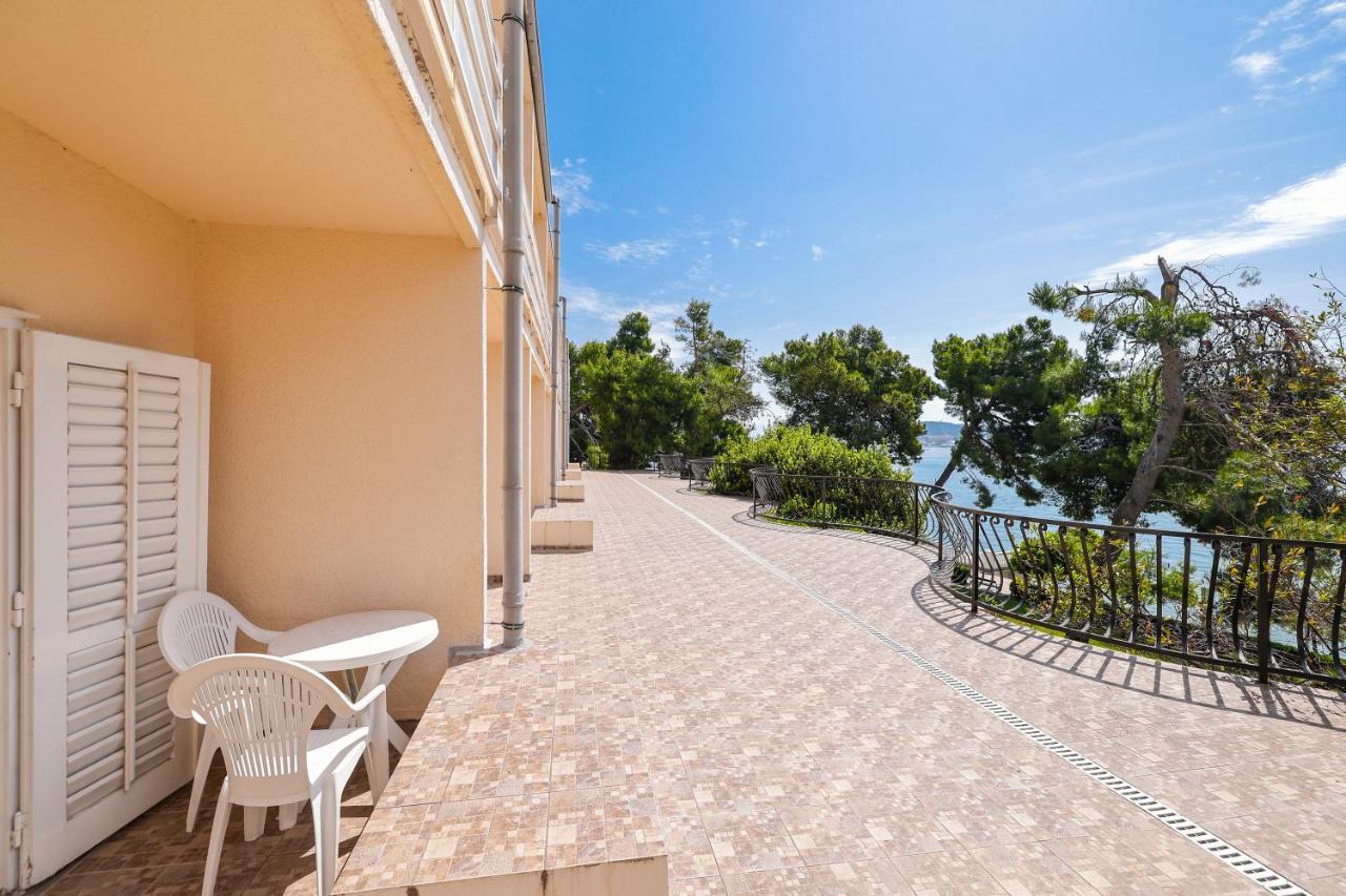 Hotel Val All Inclusive Seget Donji ภายนอก รูปภาพ
