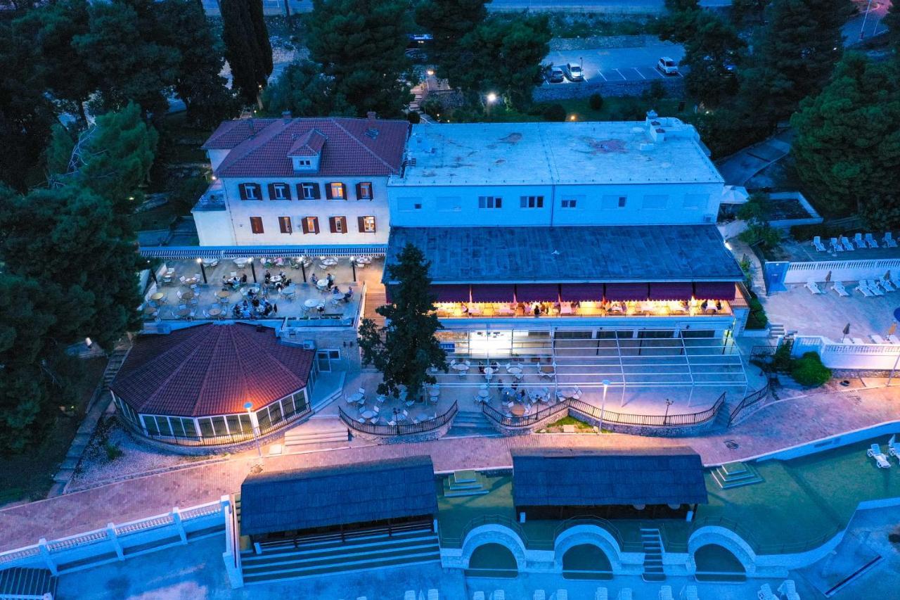 Hotel Val All Inclusive Seget Donji ภายนอก รูปภาพ
