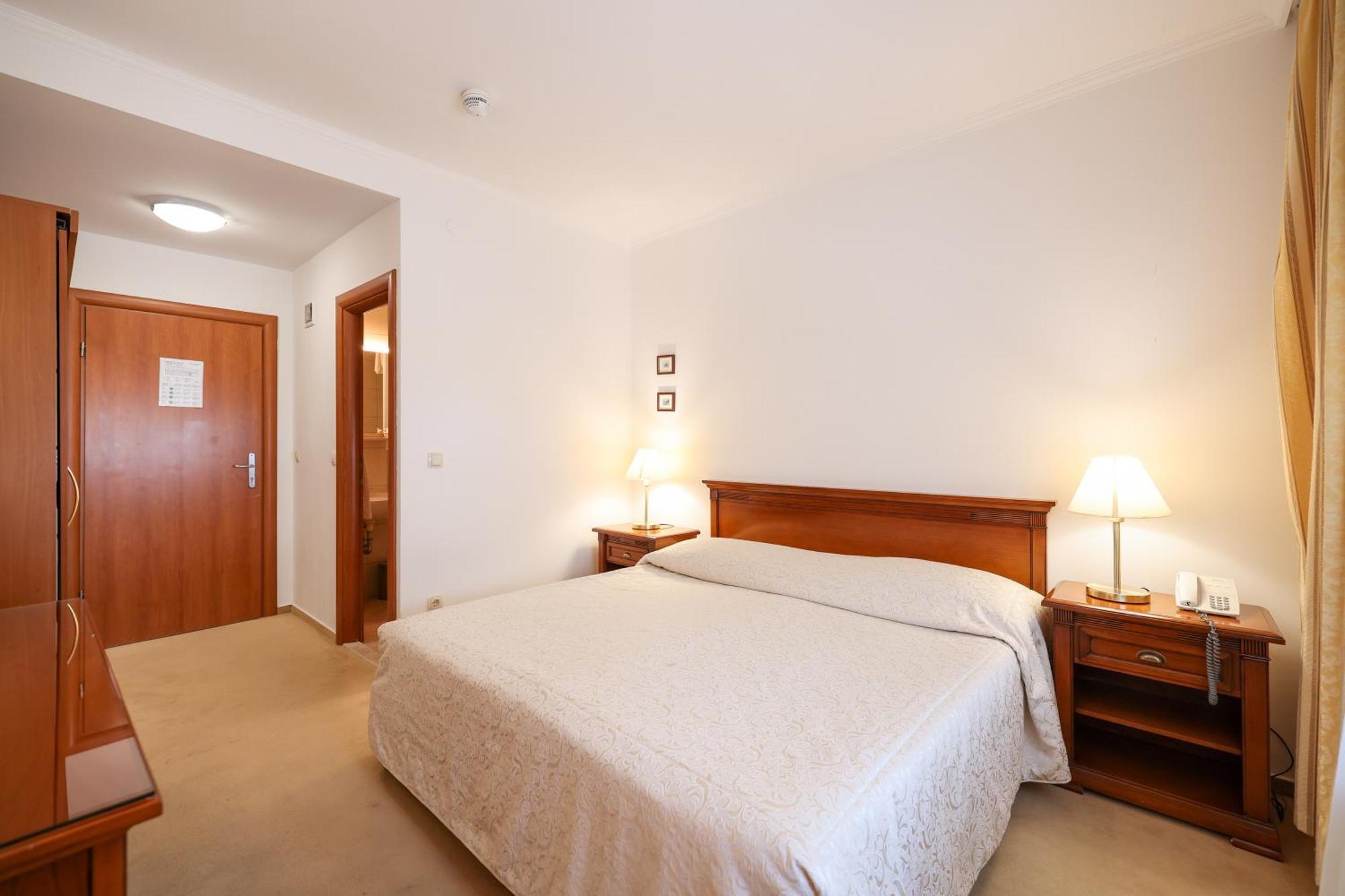 Hotel Val All Inclusive Seget Donji ภายนอก รูปภาพ